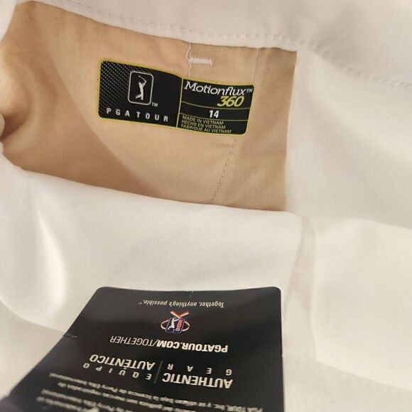 PGA Tour Women's Motionflux Stretch Golf Shorts Size 14 - Picture 3 of 4